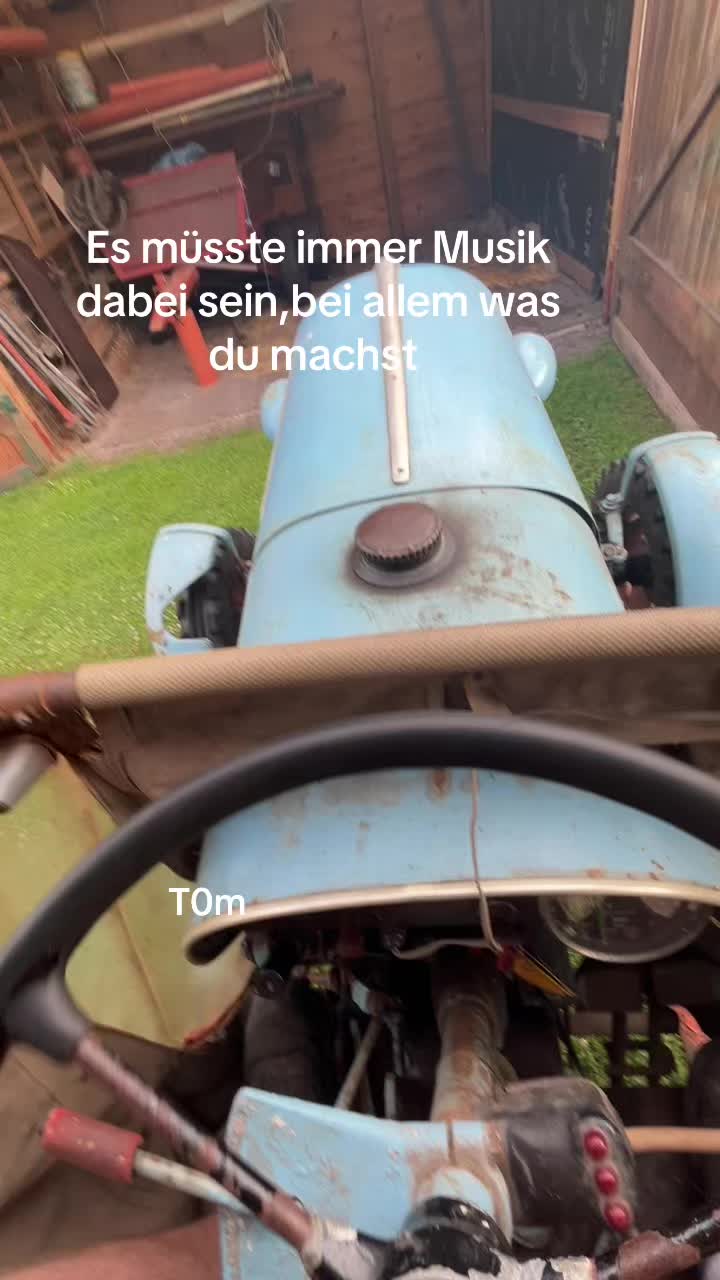 @t0m
