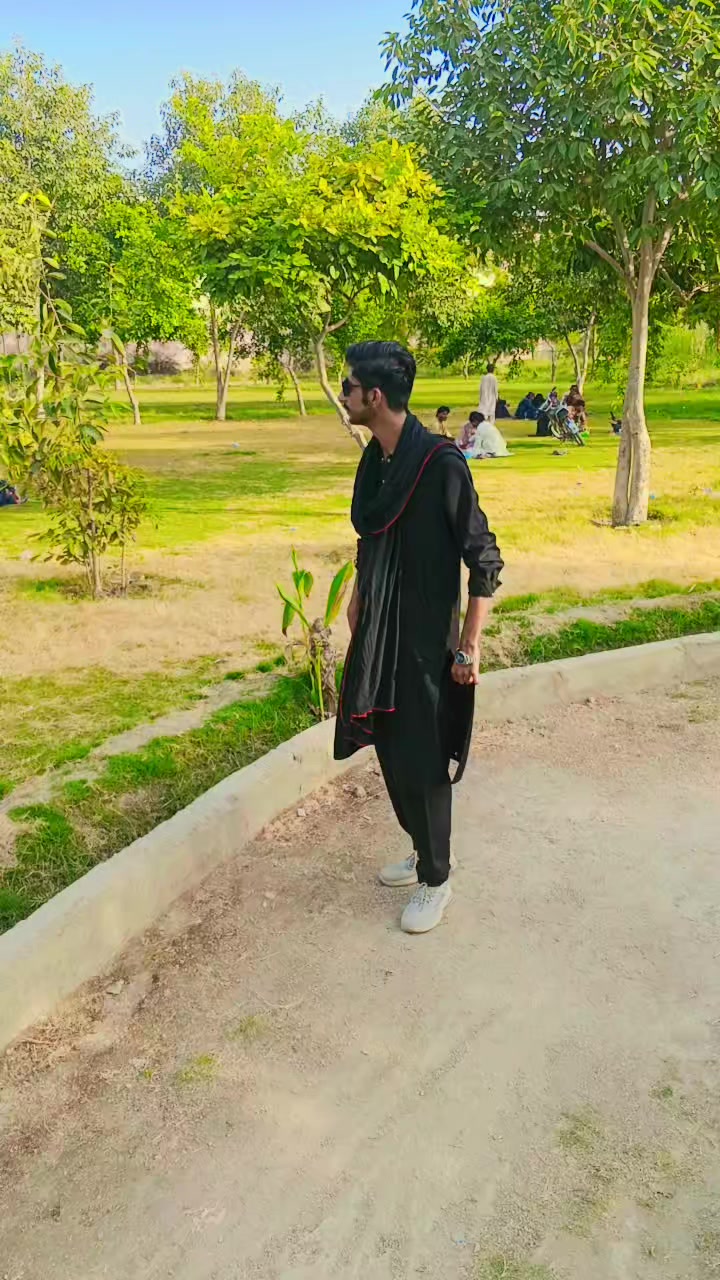@Hasrat Tãñölï