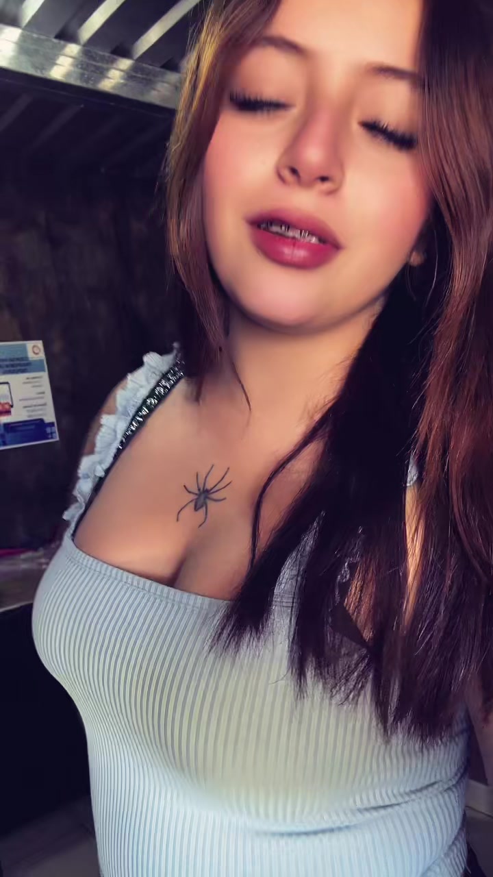 @🕷️