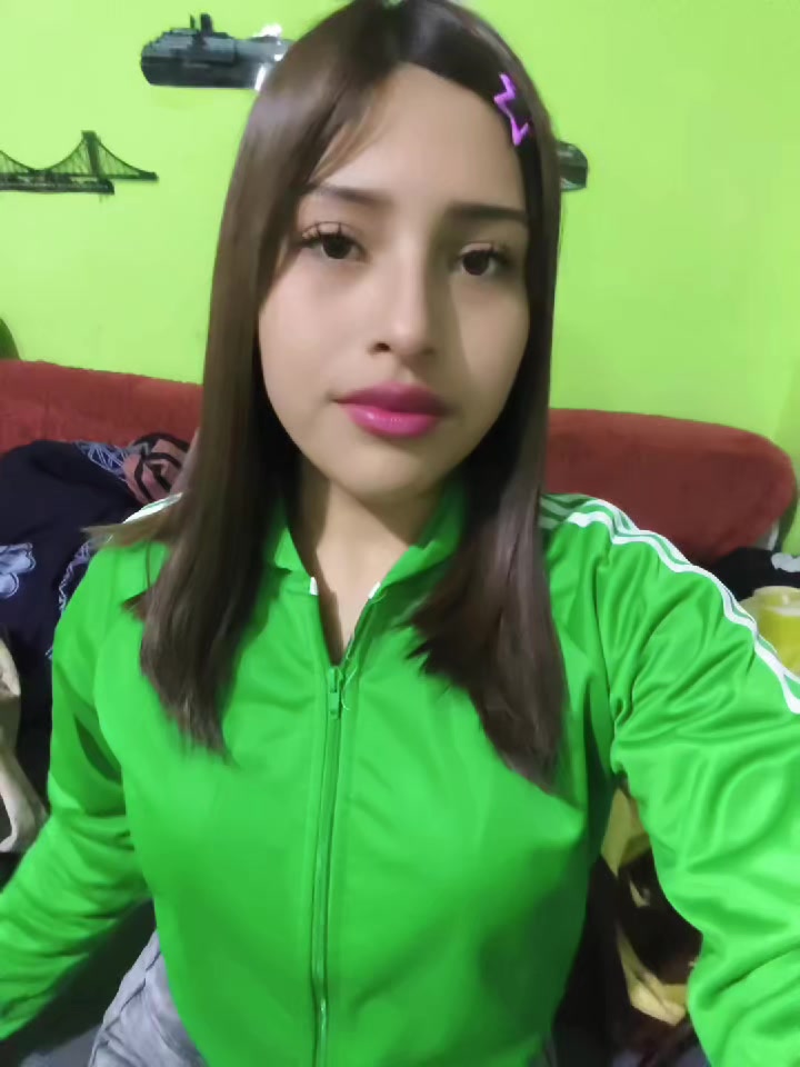 @Kely cruz 🦋