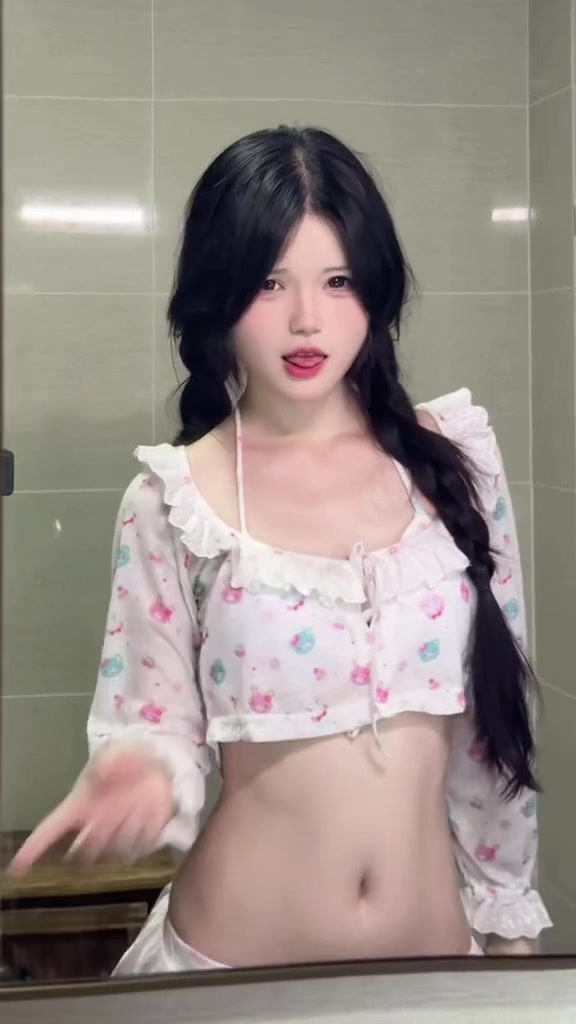 @Mai