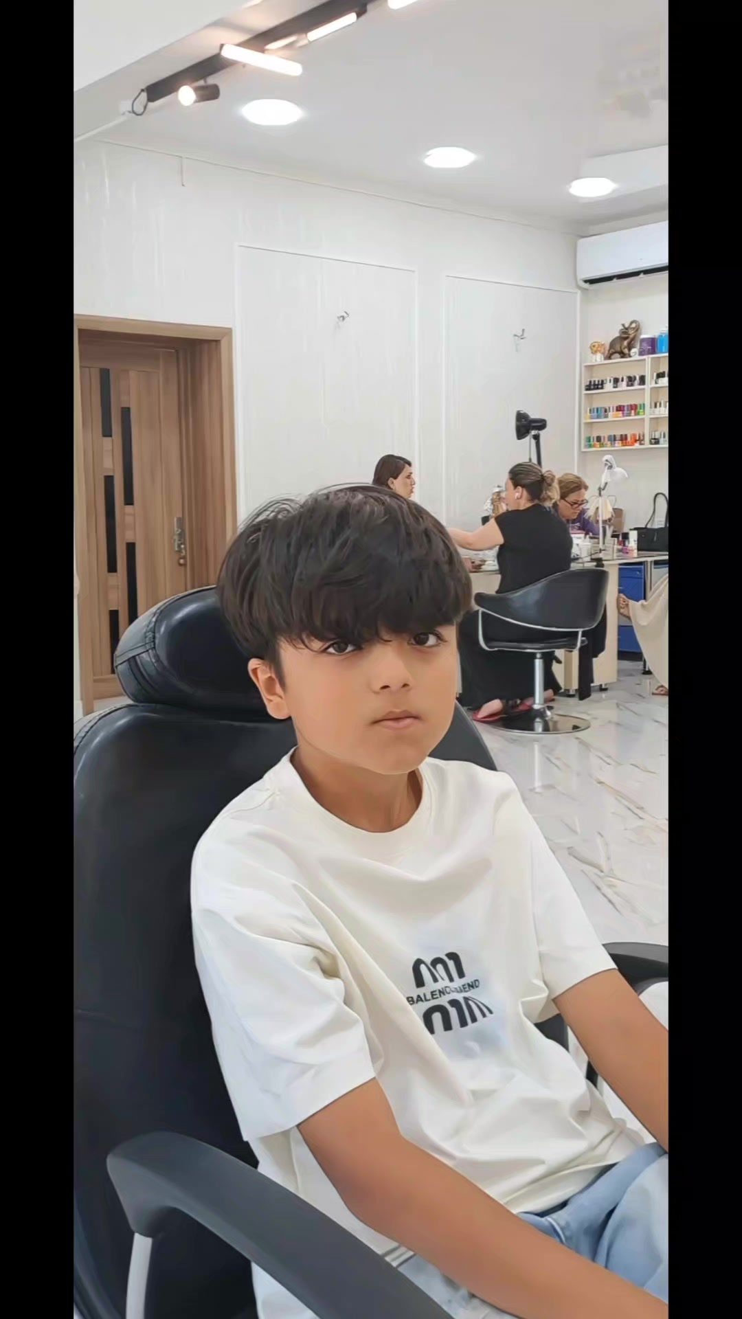 @Qasimbarber💈