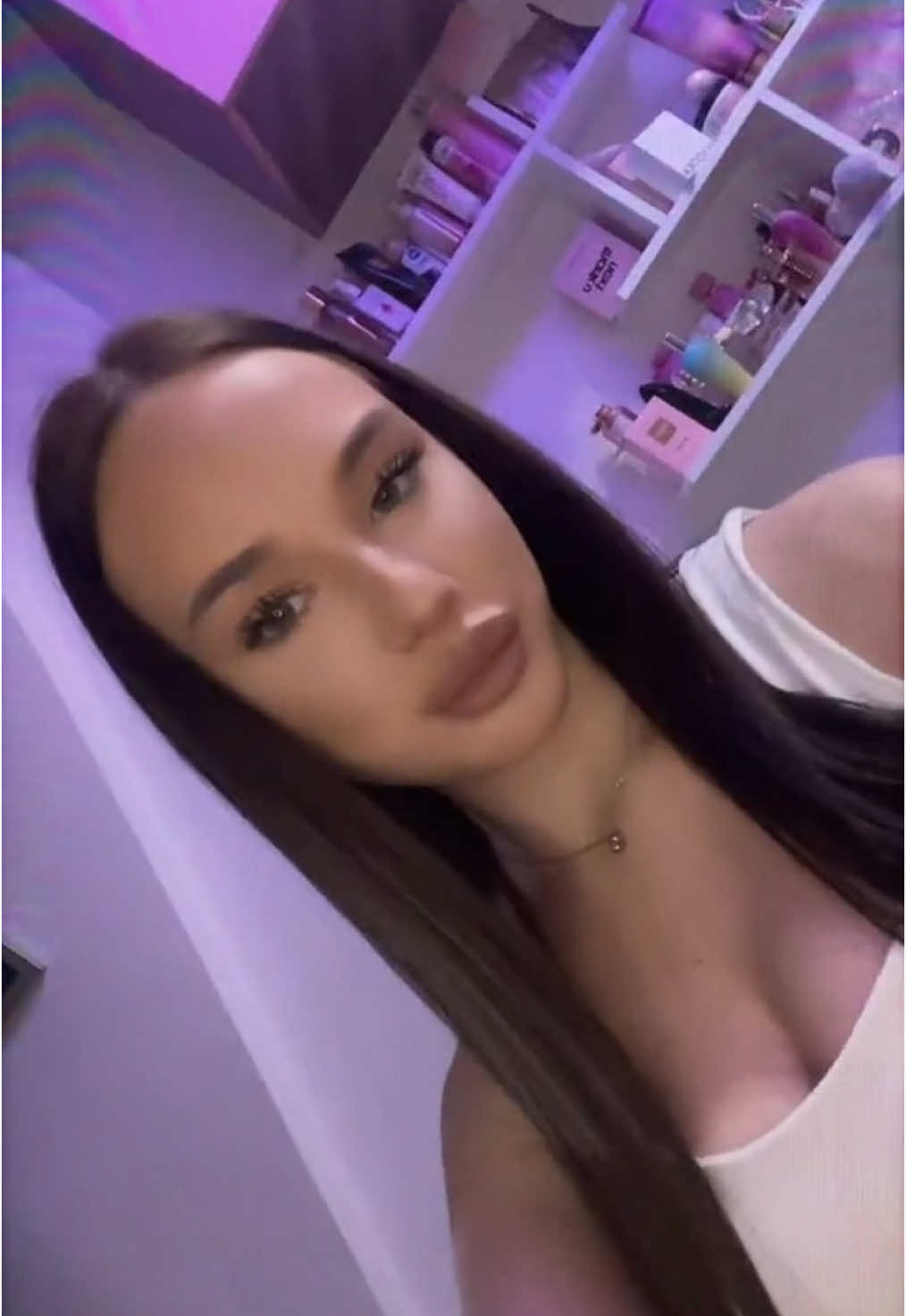 @aleksandra