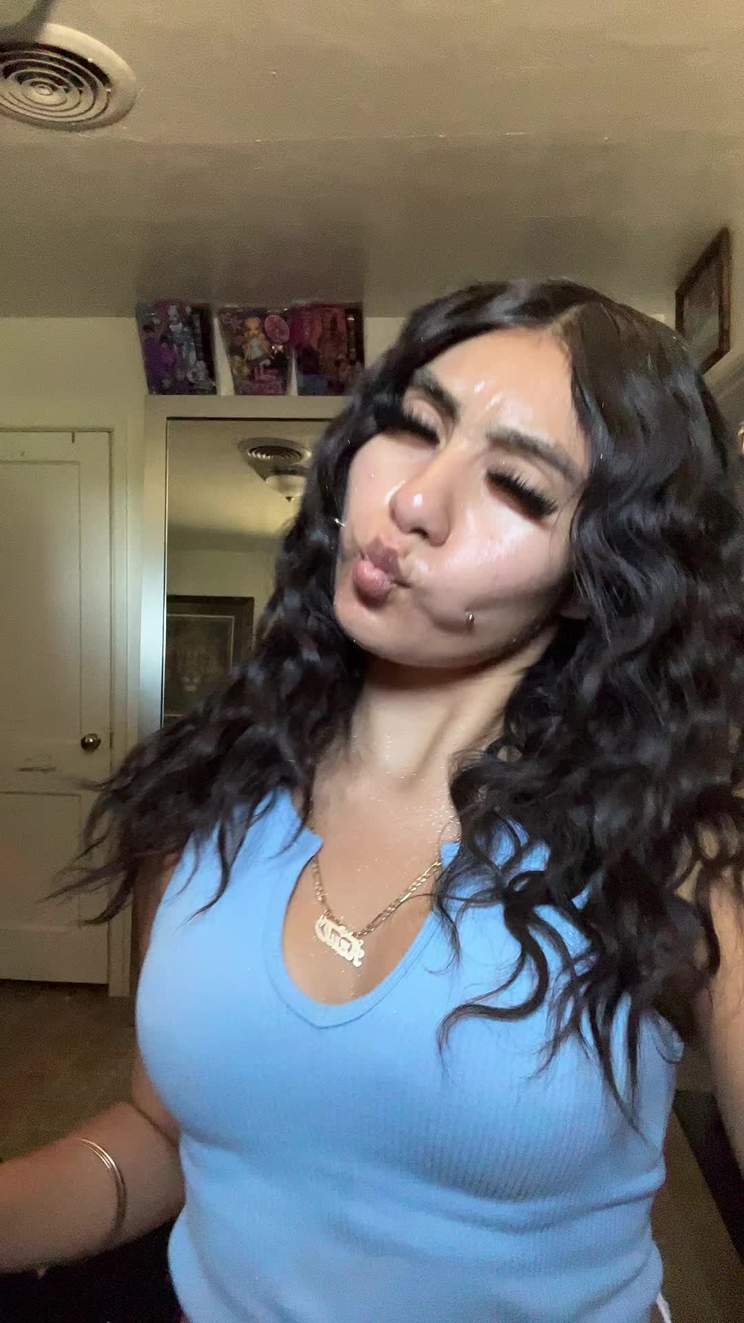 @Azul_blue68