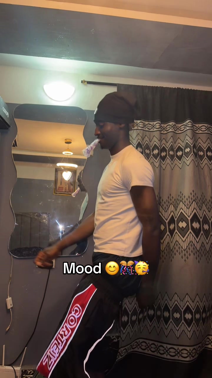 @Ṽł₦₦¥ ₡ᏫɄ₹₳₲€ 🏀🕷️