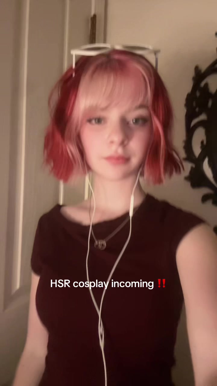 @⟡˚Scarlett˚⟡