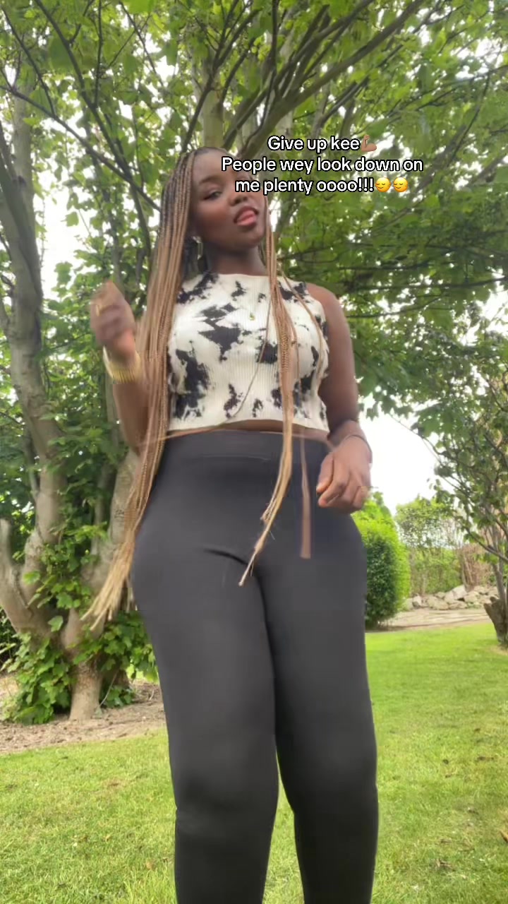 @Omariya🥰