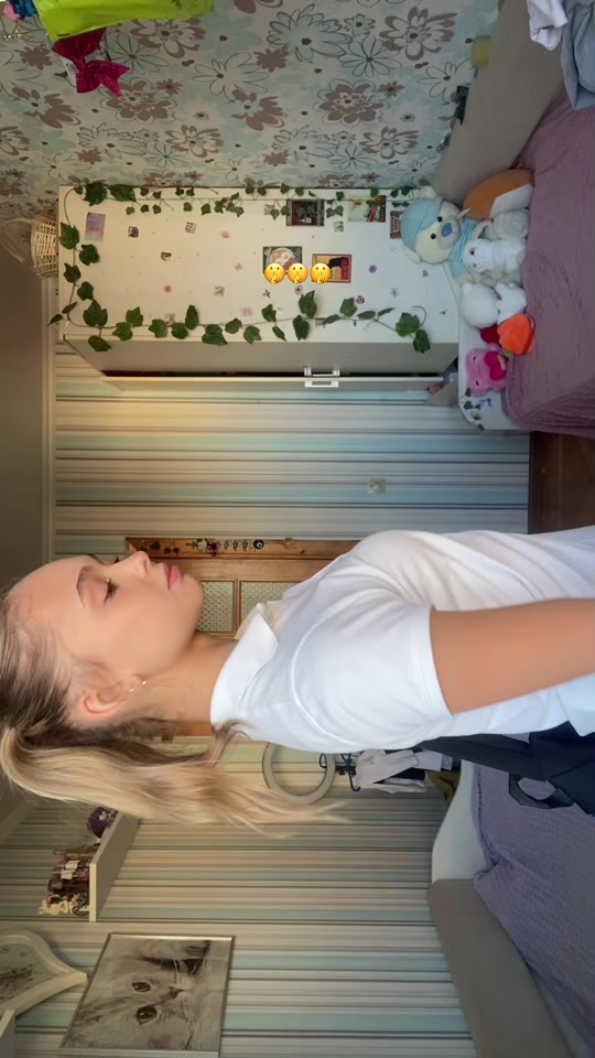 @амеля❔