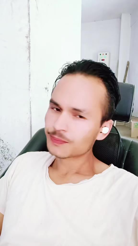 @तिम्रो याद्ले सताएको छ सानु😭?
