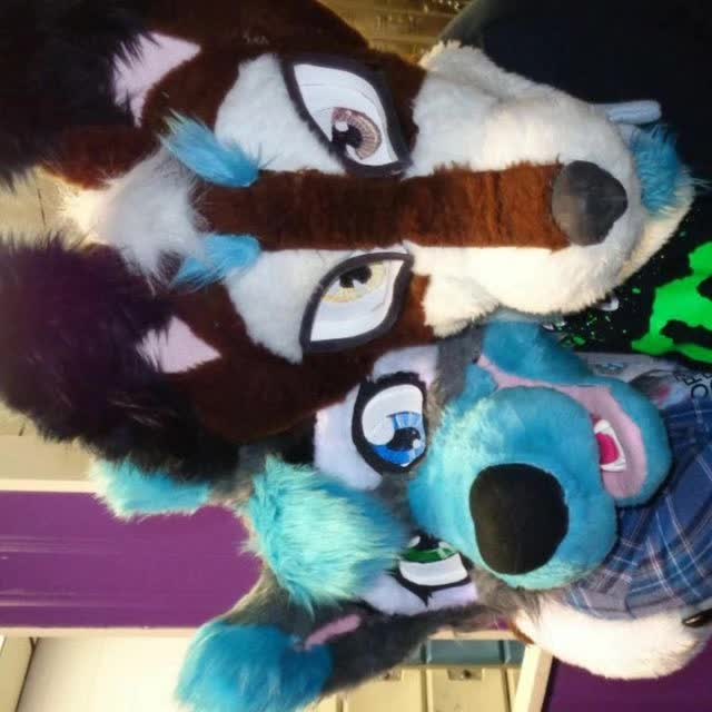 @Savi Wolf 🔜 MFF
