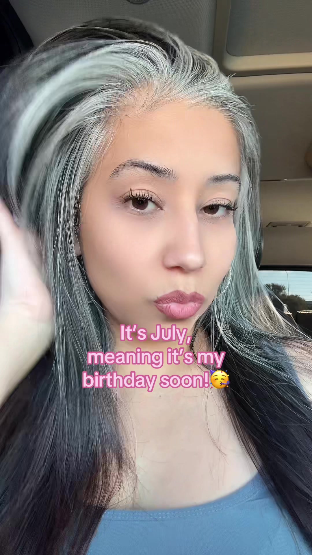 @V💜