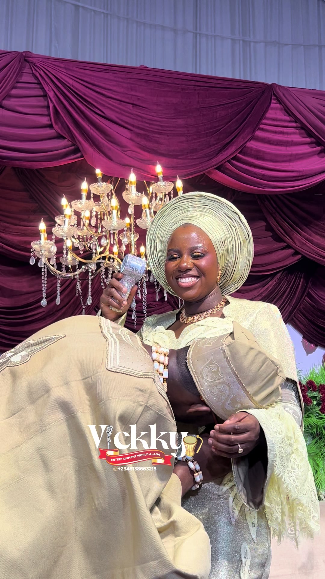 @Vickkyealaga