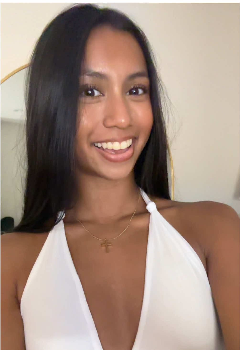 @janelleballiram
