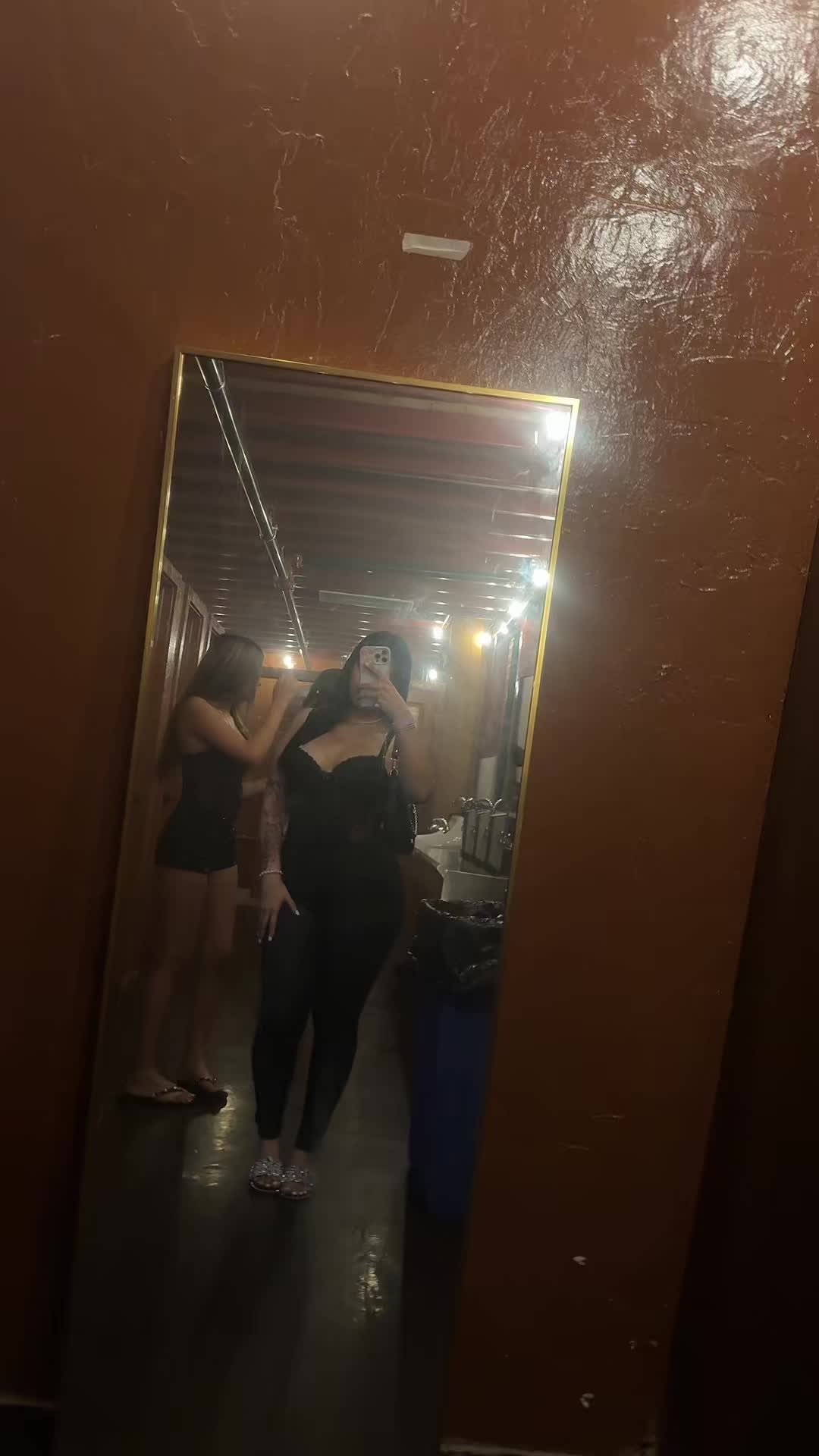 @Melll 💸🎀