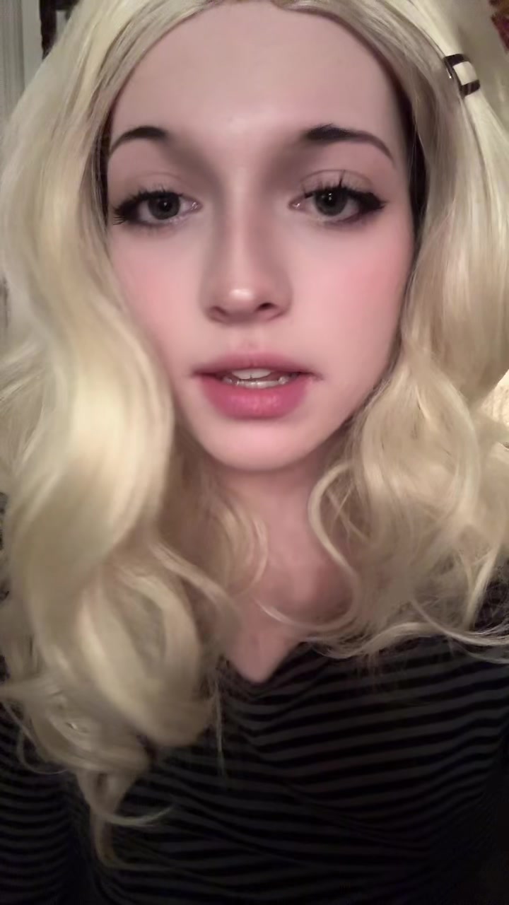 @nudepsychic