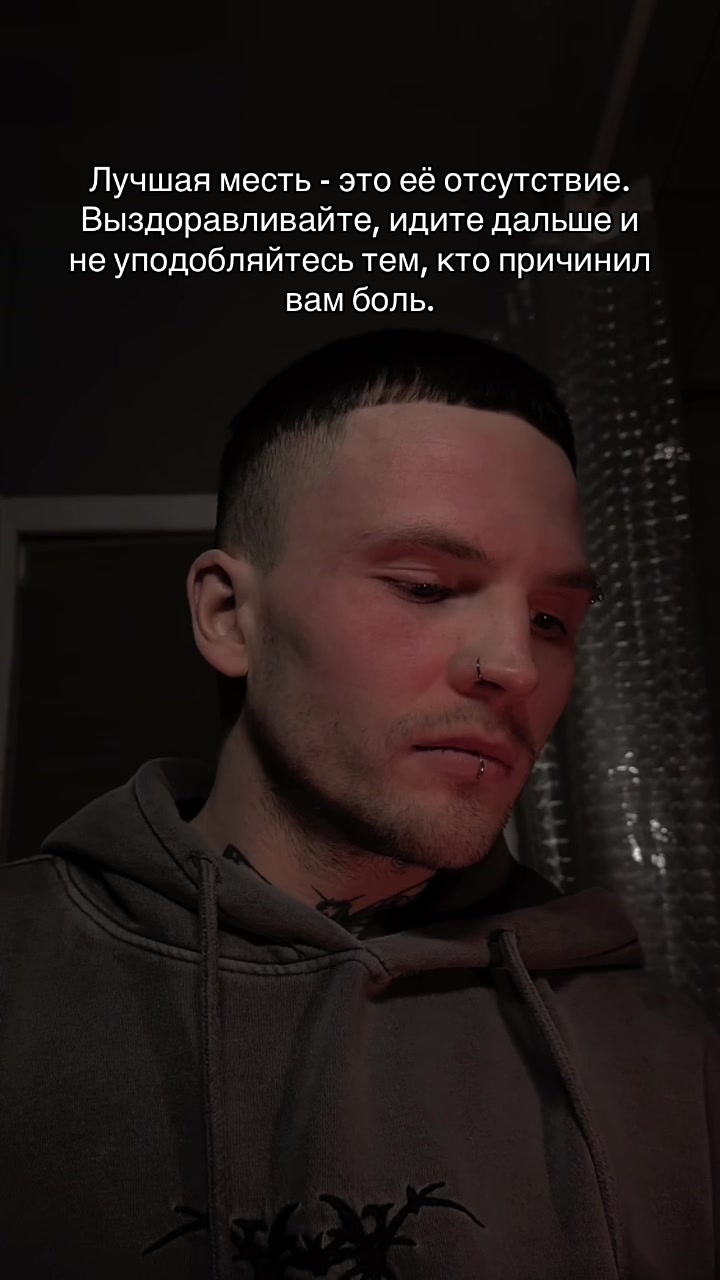 @deadandrew_