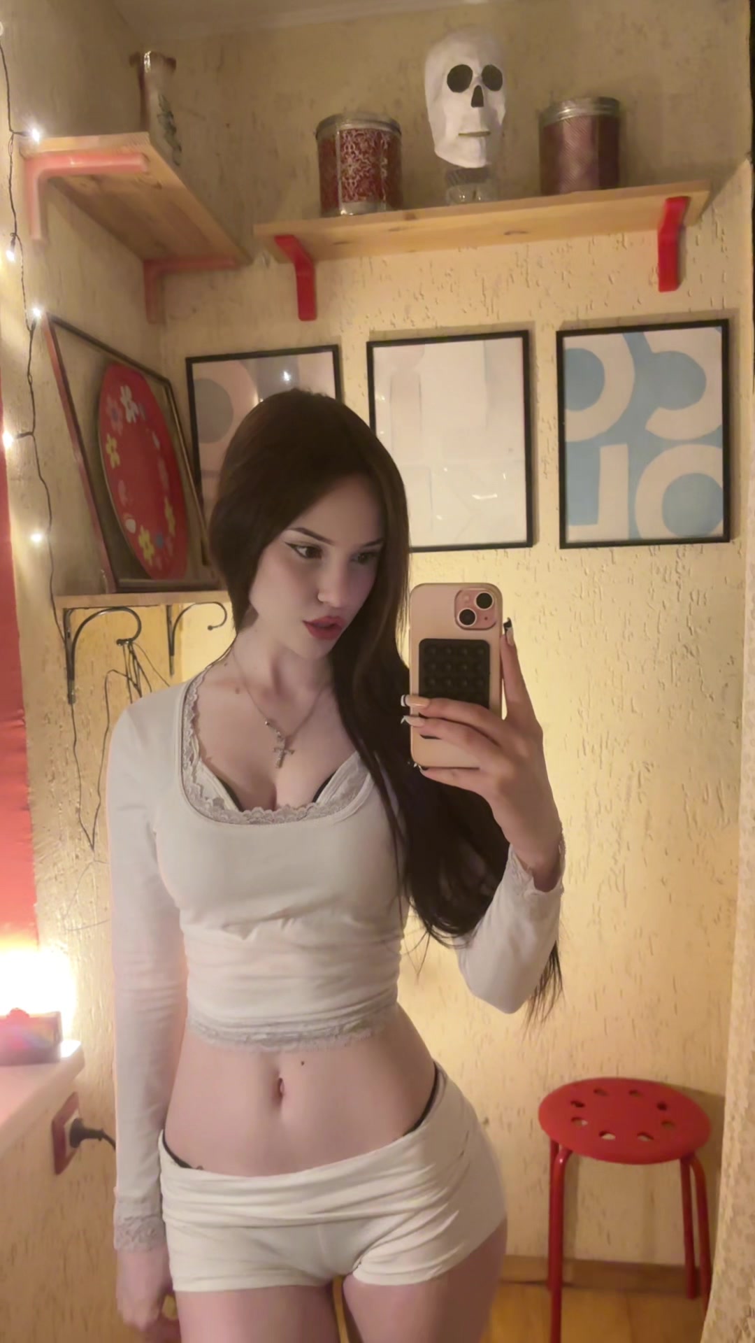 @nikaswiftik