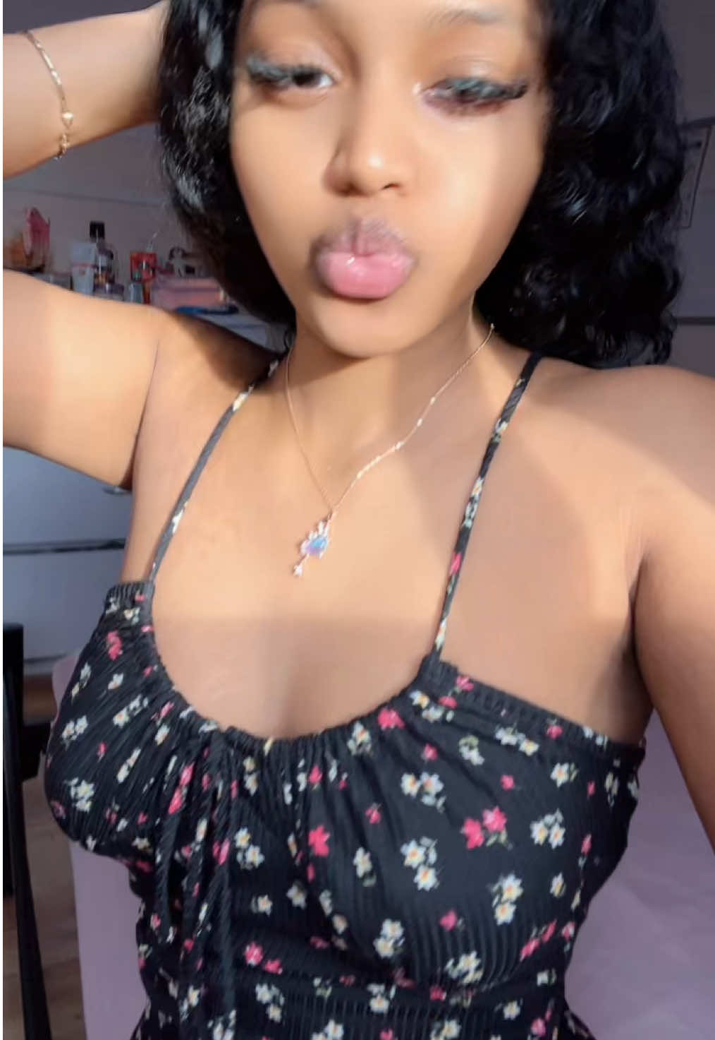 @Alyssa-Marie ᥫ᭡