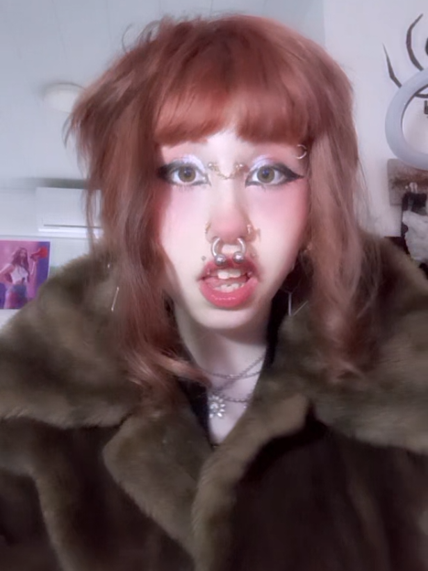 @ugly w(b)itch
