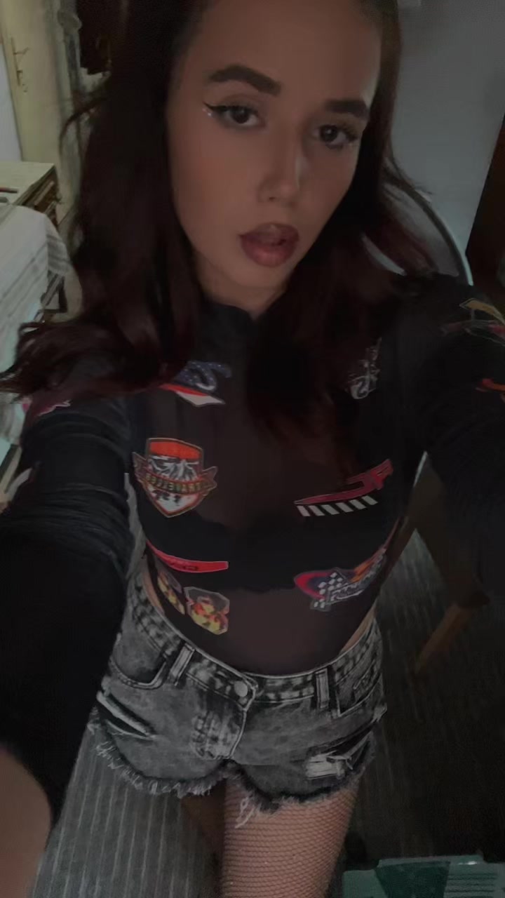@elena