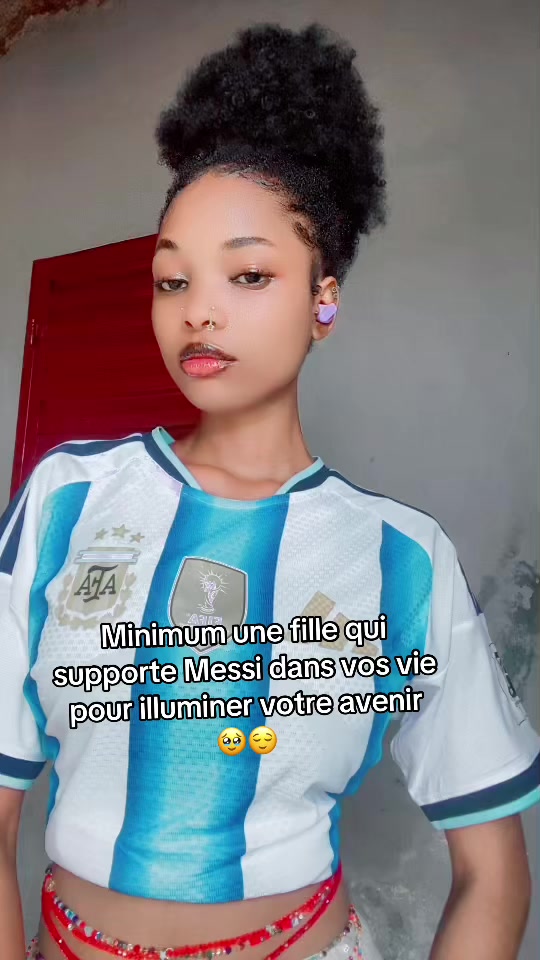 @Rėy&ntilde;&aring; Sc-K🌸🖤🤌