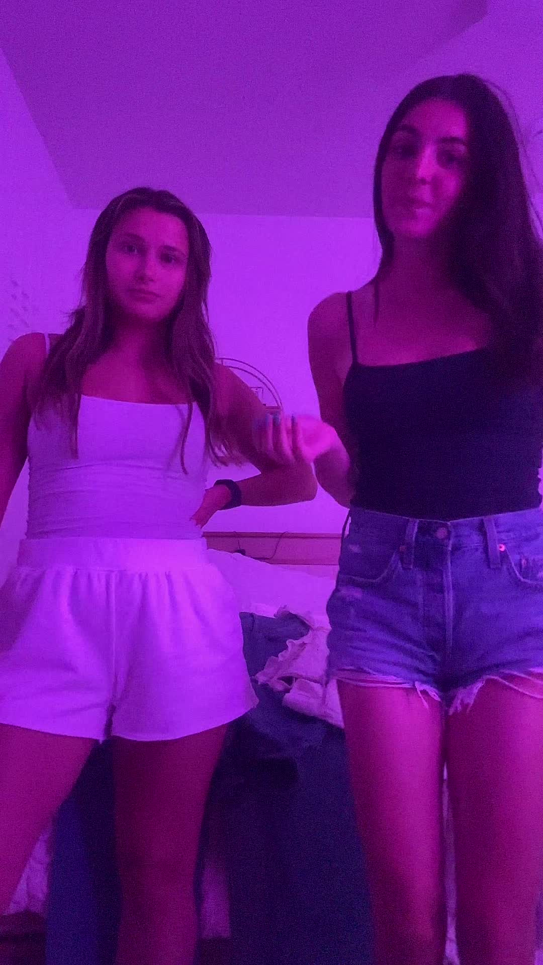 @Paigefarrell