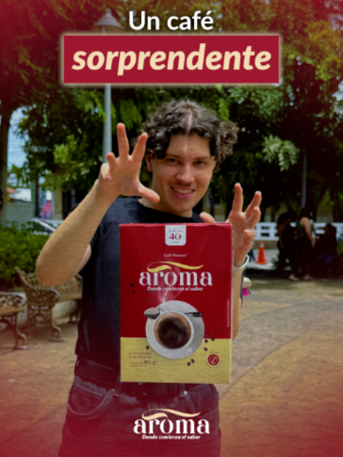 @Caf&eacute; Aroma El Salvador