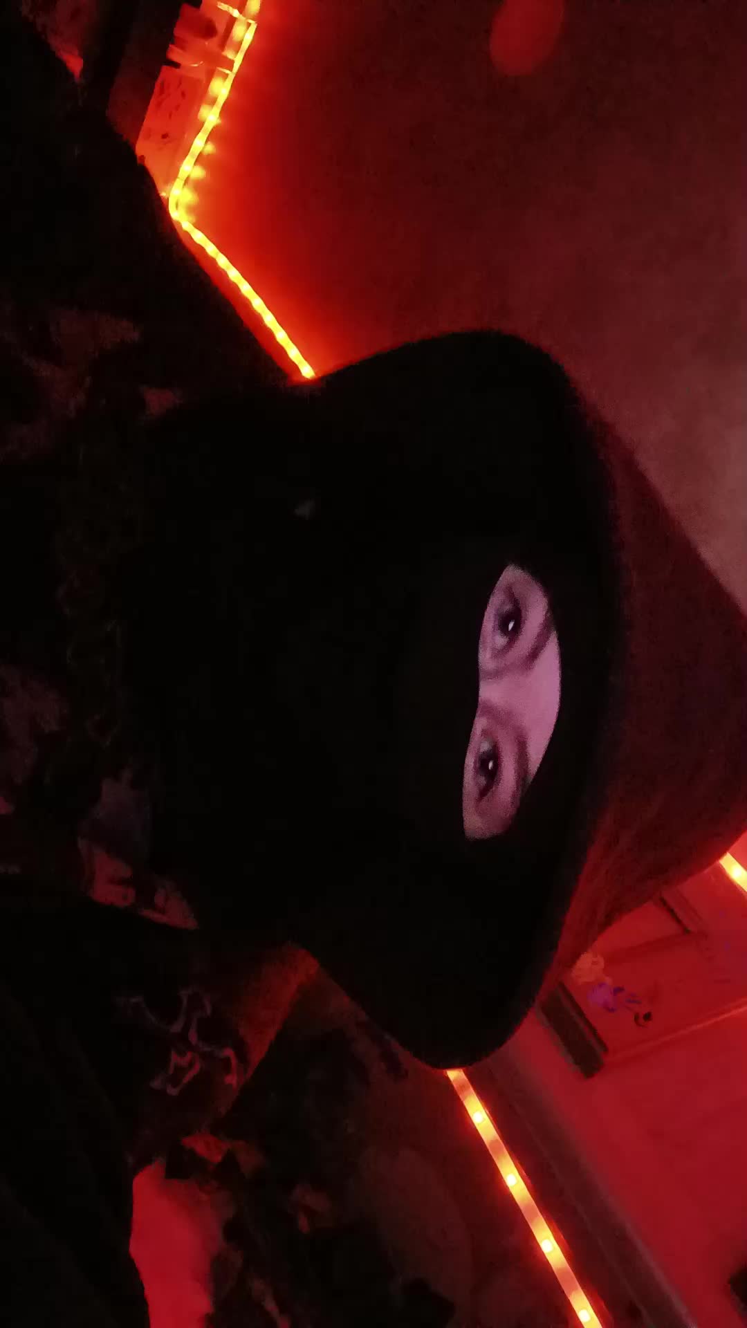@†+✝+ 𝕳𝖊𝖑𝖑𝕳𝖔𝖚𝖓𝖉 +✝+†