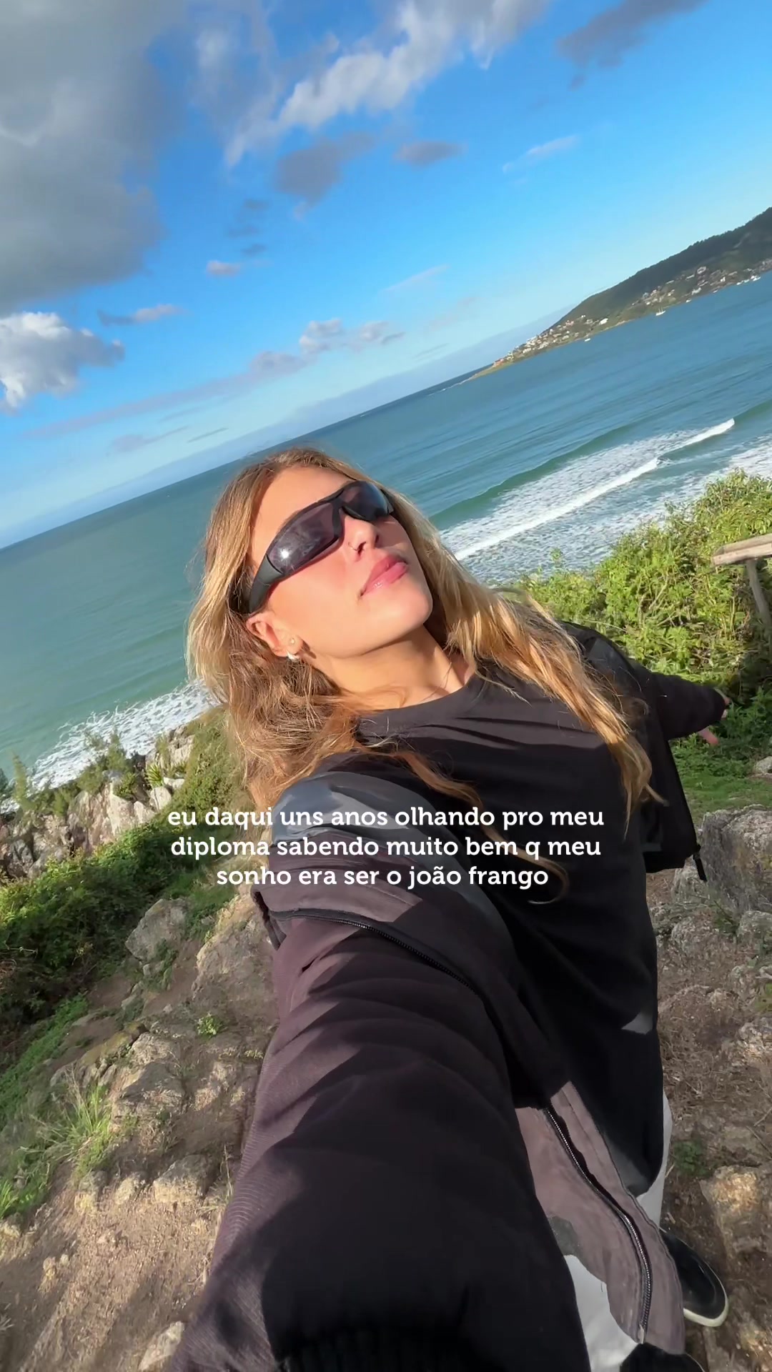 @Júlia Mello
