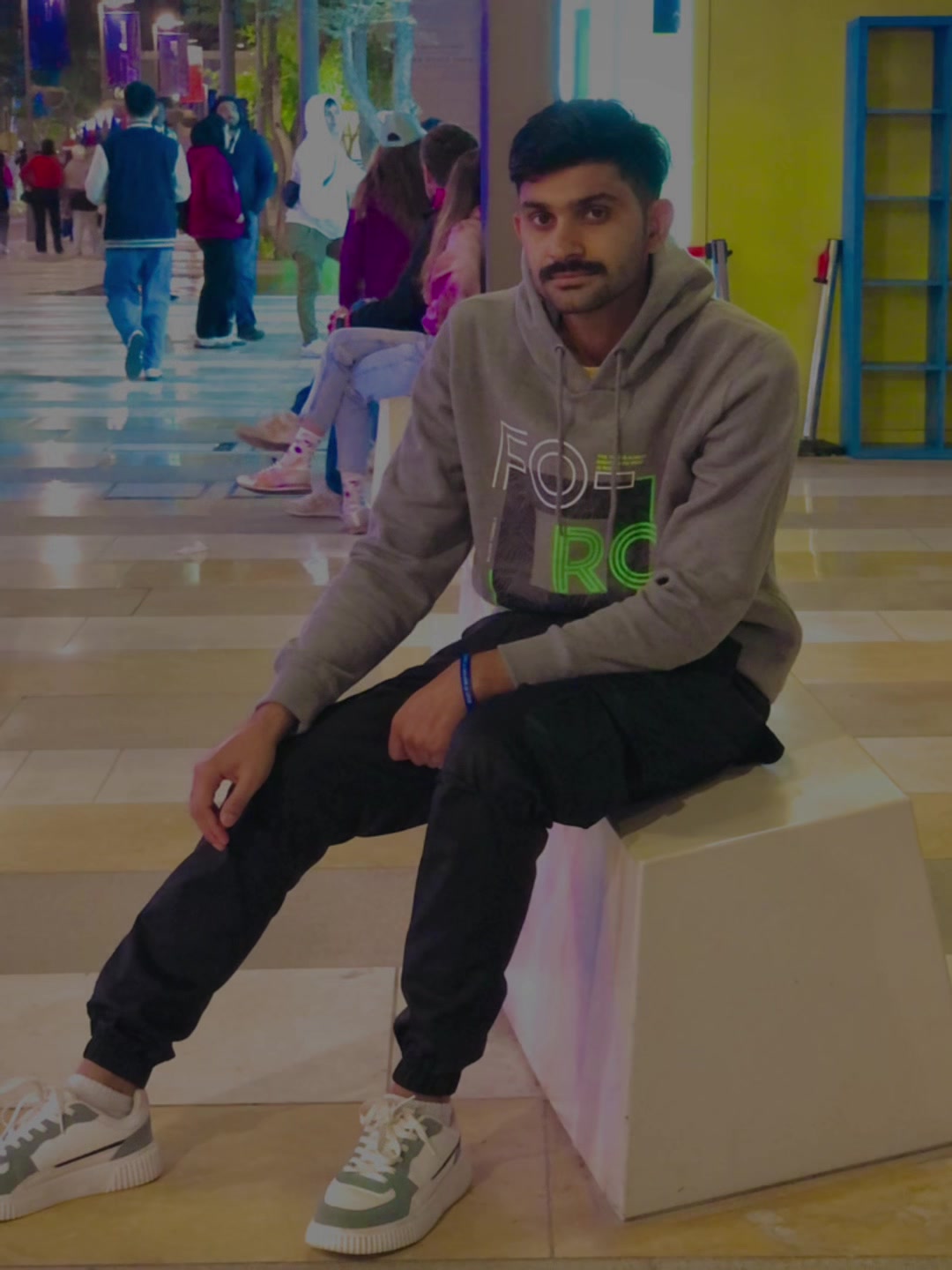@𝓜𝓪𝓵𝓲𝓴_𝓕𝓪𝓲𝓼𝓪𝓵