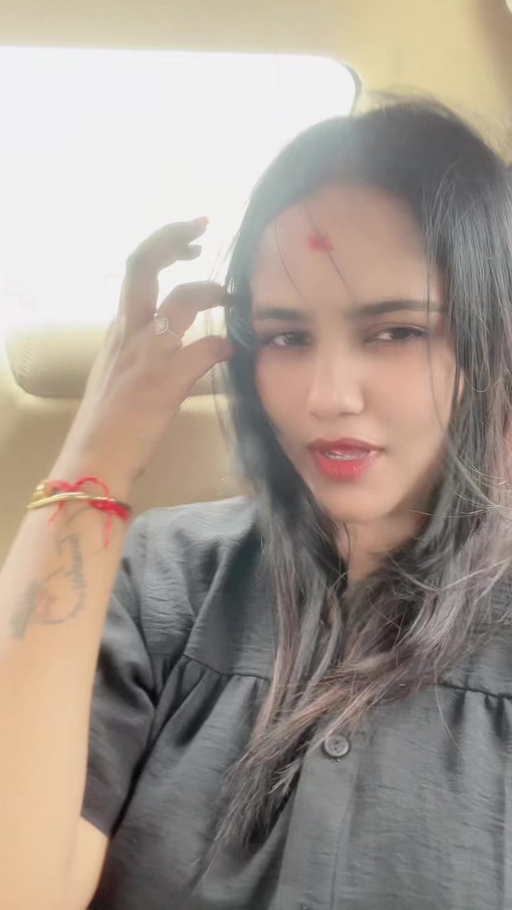 @Khushiiiiiiiiiiiii