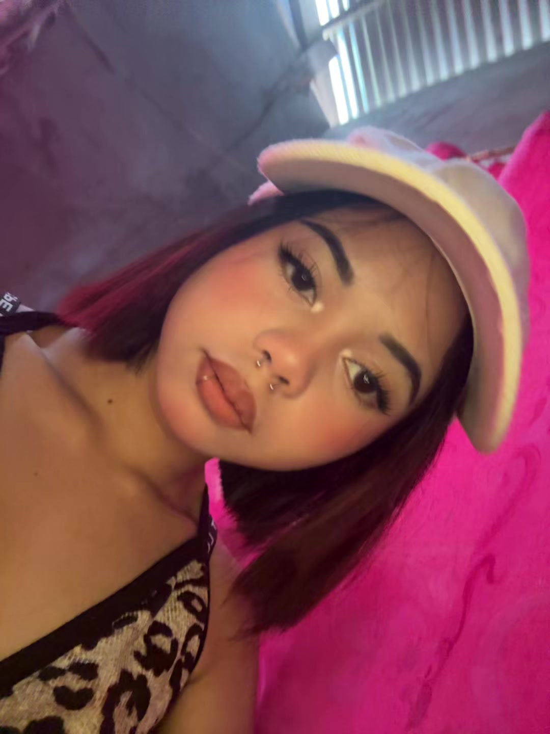 @angela