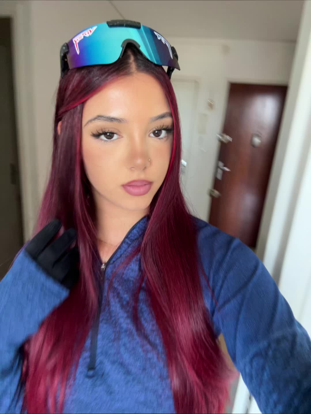 @LNX🐍