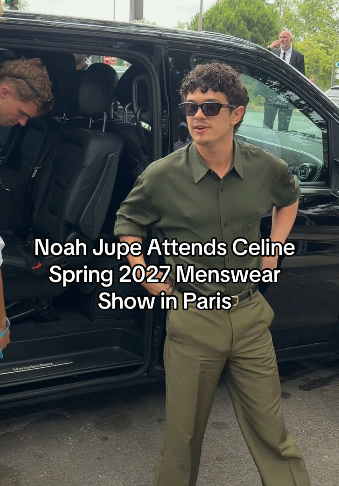 @Vogue