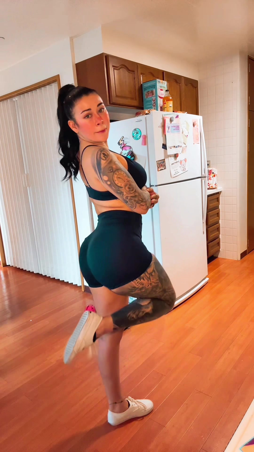 @veronica
