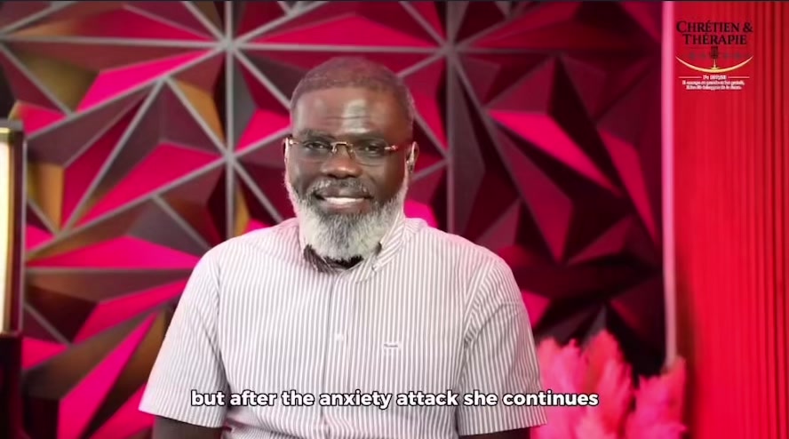@R&eacute;v&eacute;rend Francis Ngawala