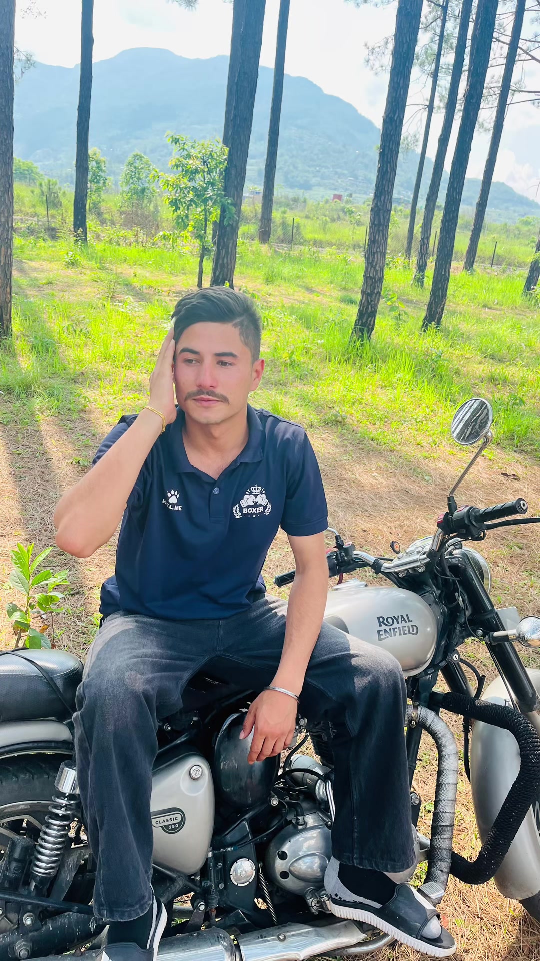 @@पर्बते _ठिटो _म😜❤️⚔️🇳🇵
