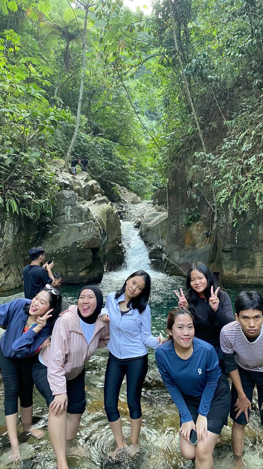 @Heni-jo
