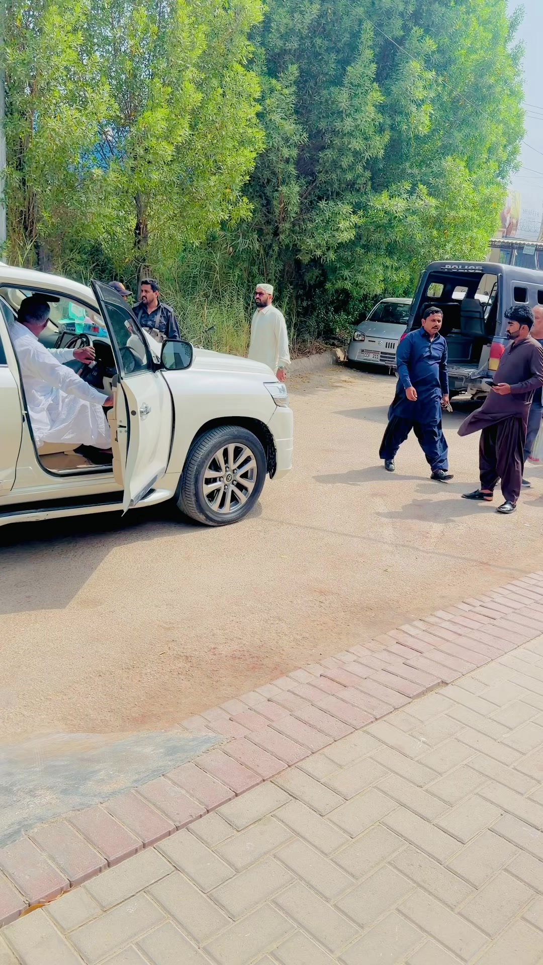 @sardar akhtar khaskheli