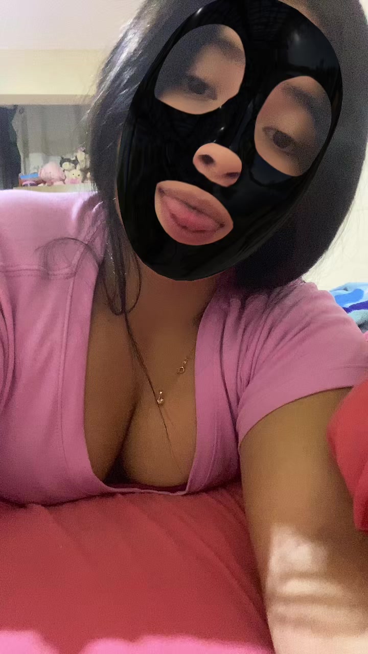 @VALERIA