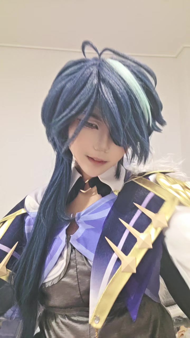 @퐁퐁 ♠︎ cos