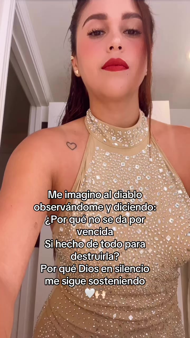 @Golden Girl 🦋💞