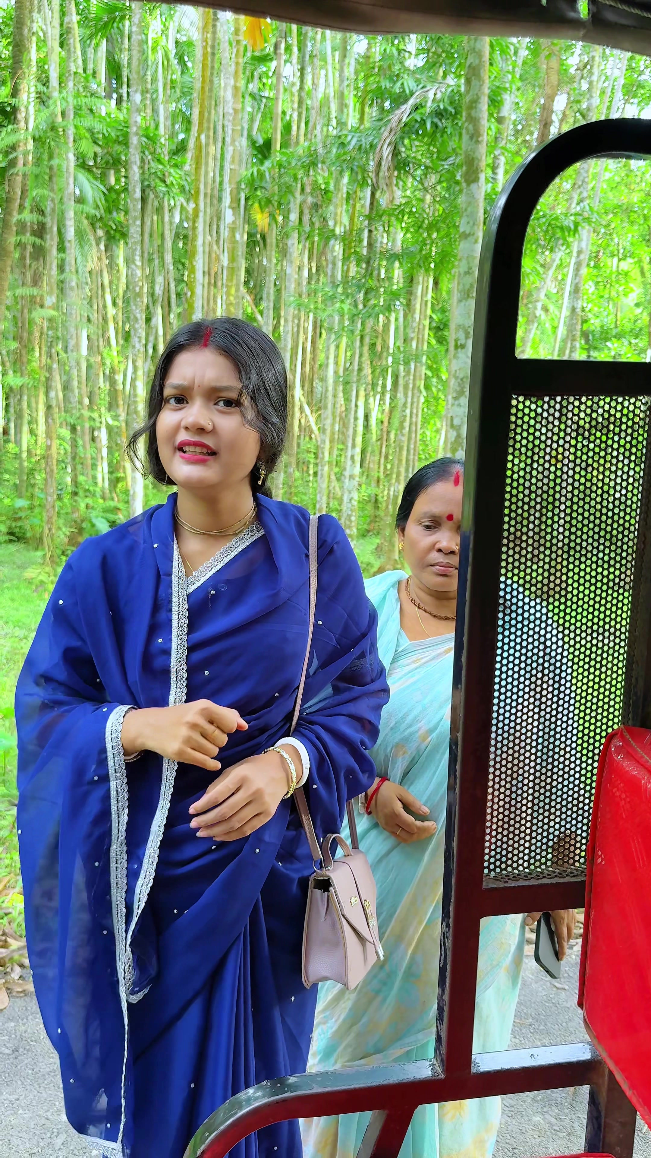 @মিঠু সরকার