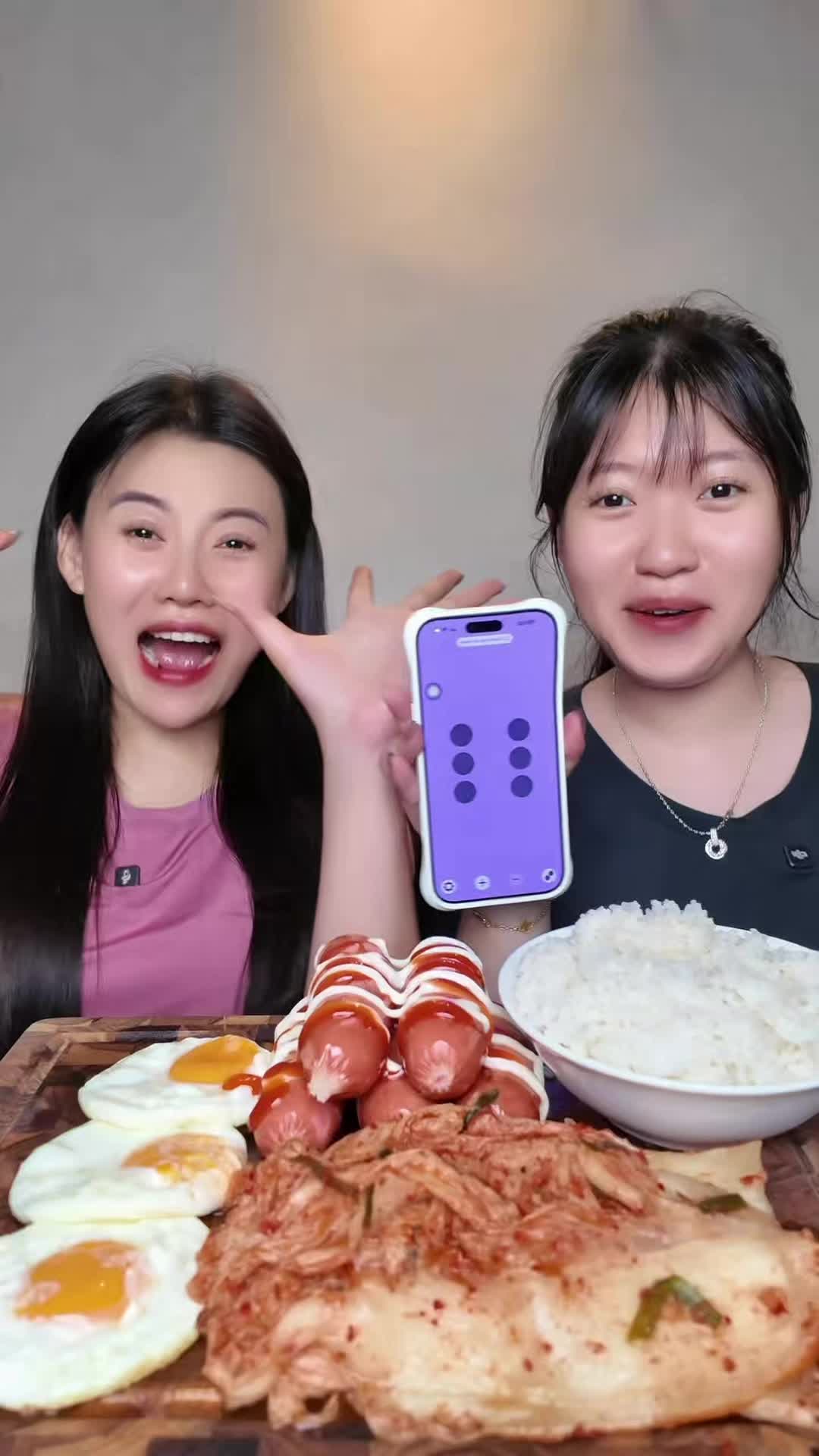 @Bông Mía 🐣