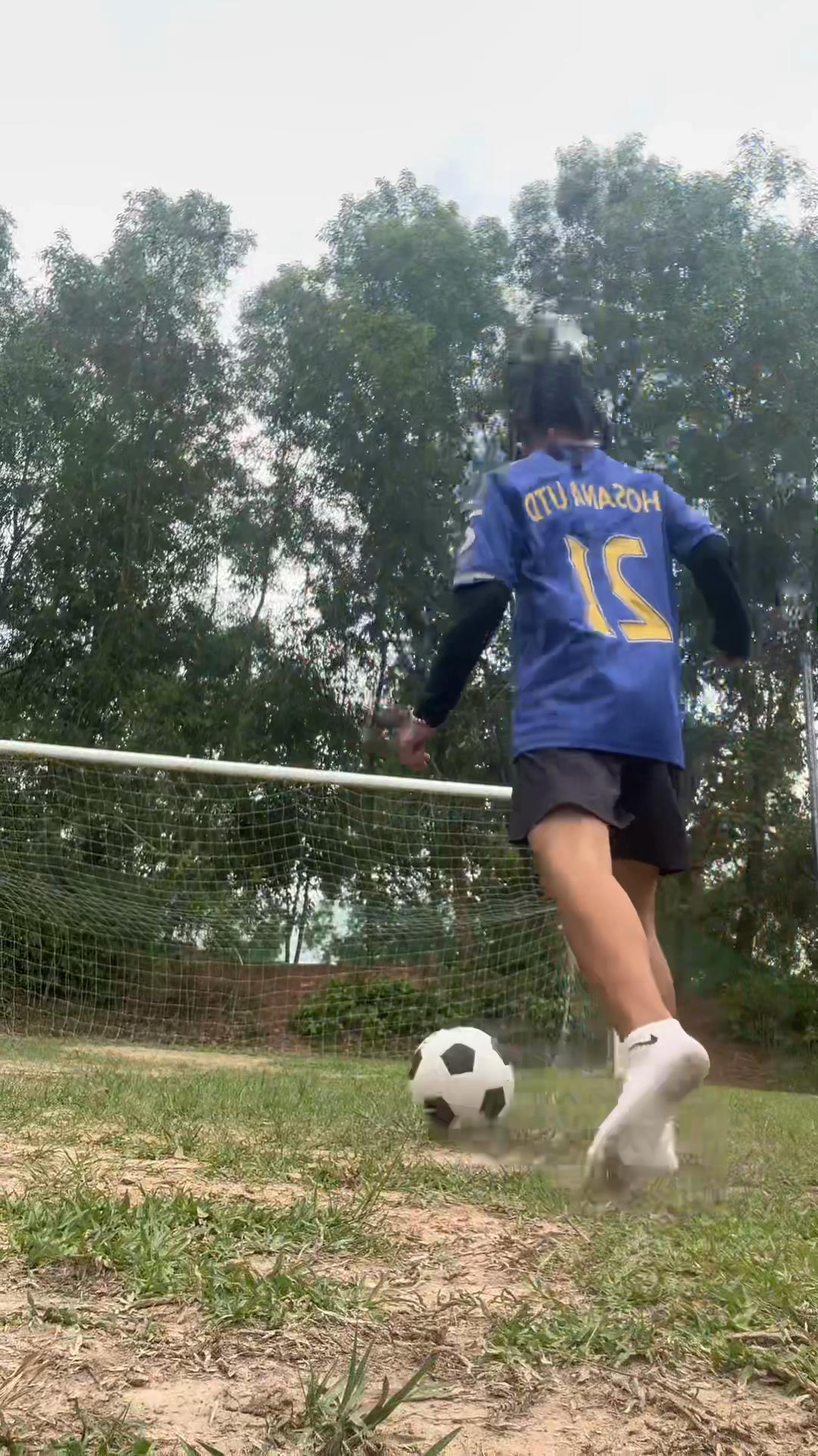 @Lizzᡣ𐭩🧸