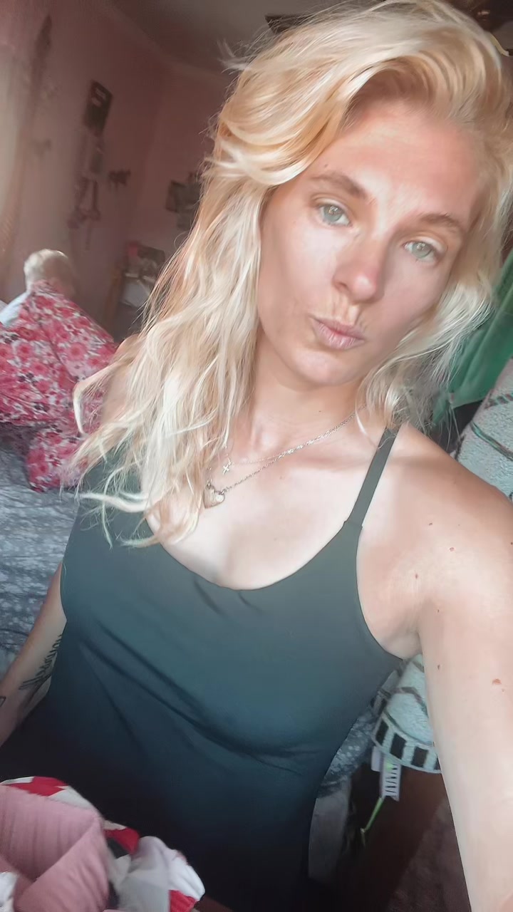 @Sexy Lexy 32