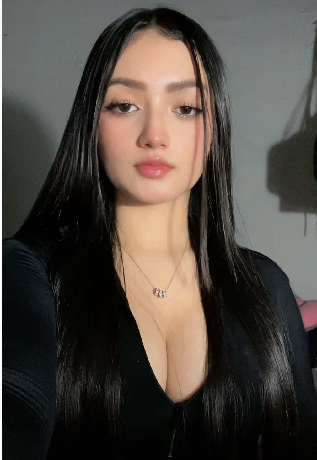 @๐๐๐๐ข