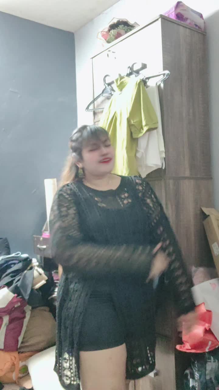 @valarmathinaikar07_🍷🍾