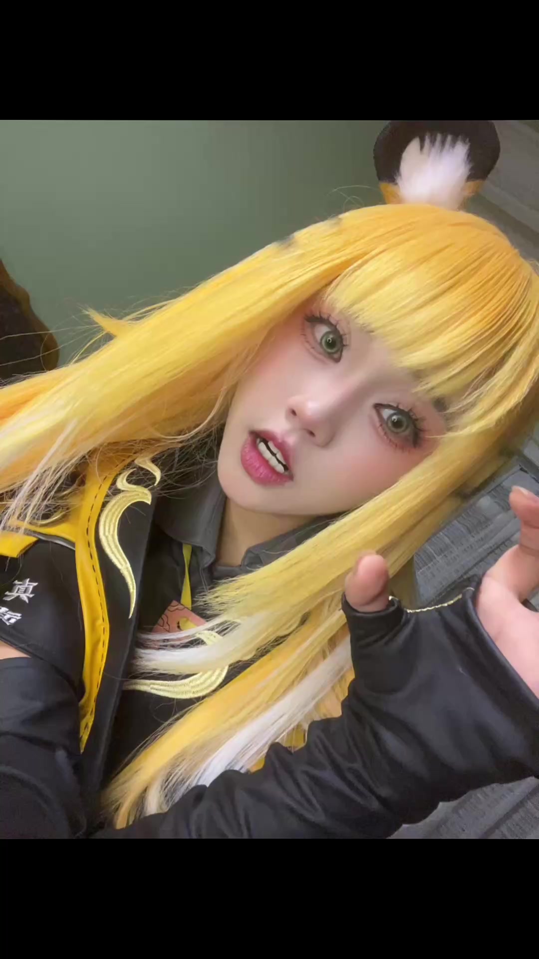 @Fallenangel.