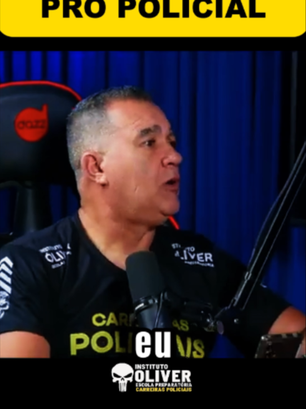 @De Pol&iacute;cia 2